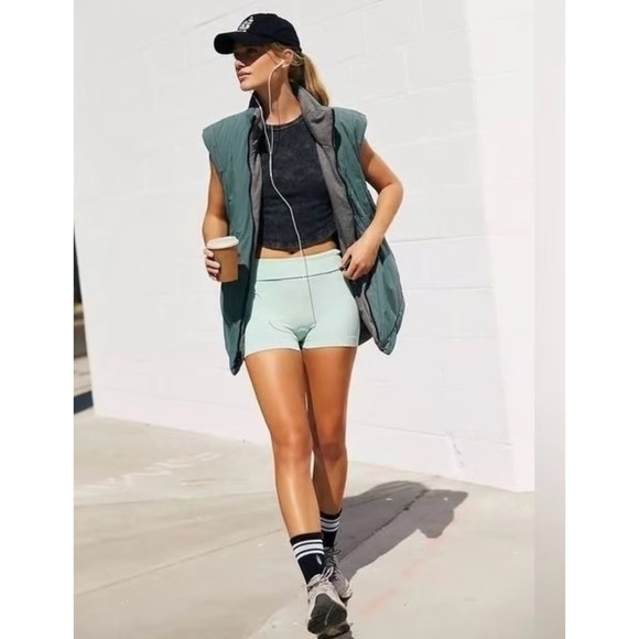 NWT Free People Movement Slalom Reversible Fleece Vest Stellar Green Grey Small - Picture 5 of 15